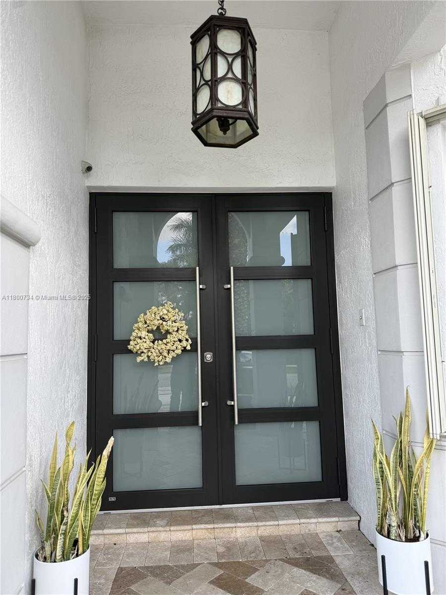 Small Image of 8389 NORTH WEST 115TH CT, Doral Number 4