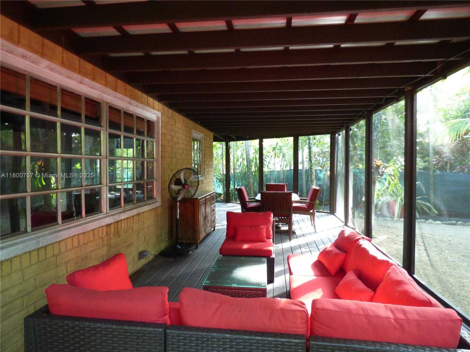Small Image of 5858 SOUTH WEST 80TH ST, South Miami Number 17