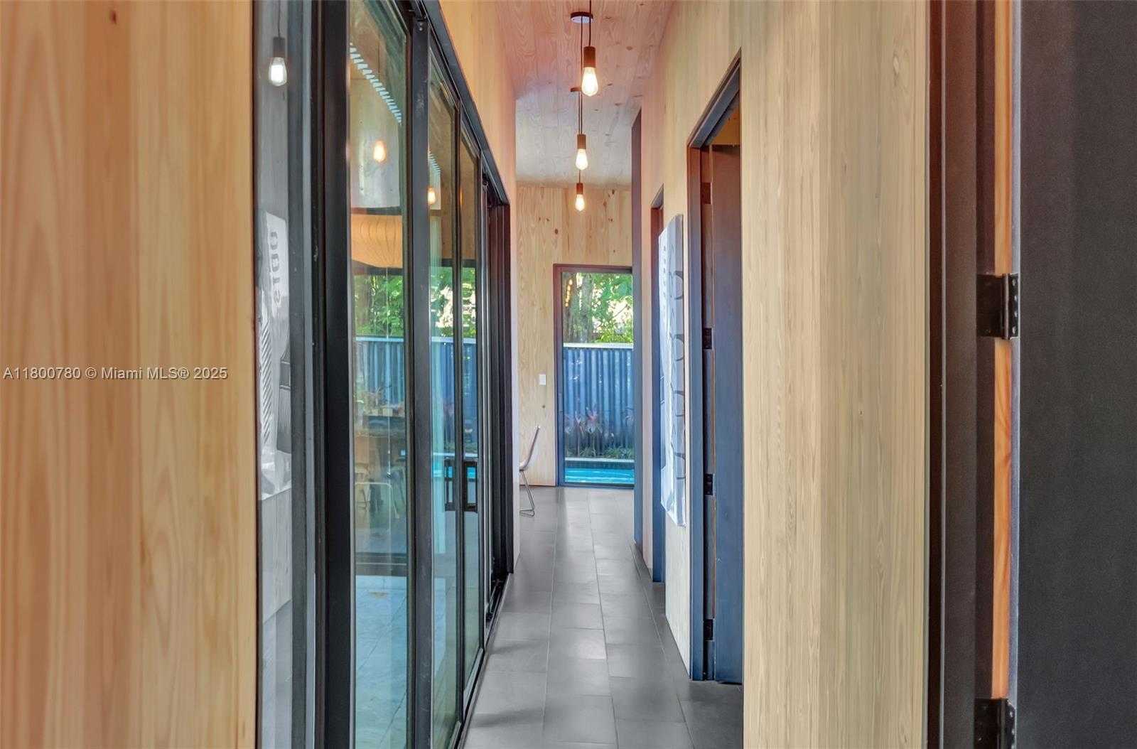 Small Image of 3642 WILLIAM AVE, Coconut Grove Number 28