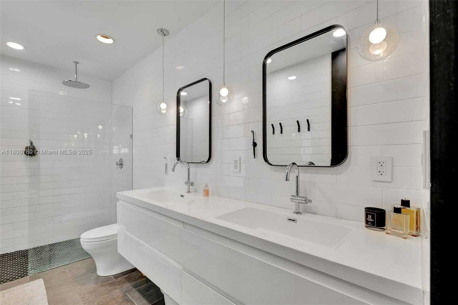 Small Image of 3642 WILLIAM AVE, Coconut Grove Number 37
