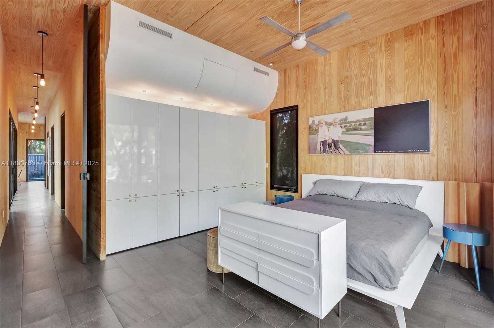 Small Image of 3642 WILLIAM AVE, Coconut Grove Number 38
