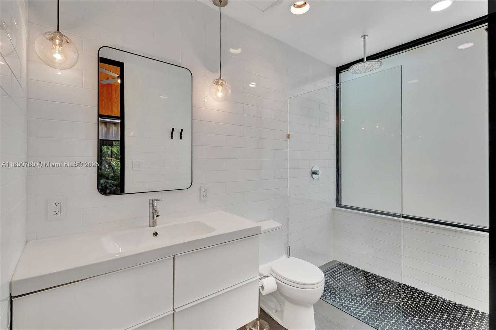 Small Image of 3642 WILLIAM AVE, Coconut Grove Number 41