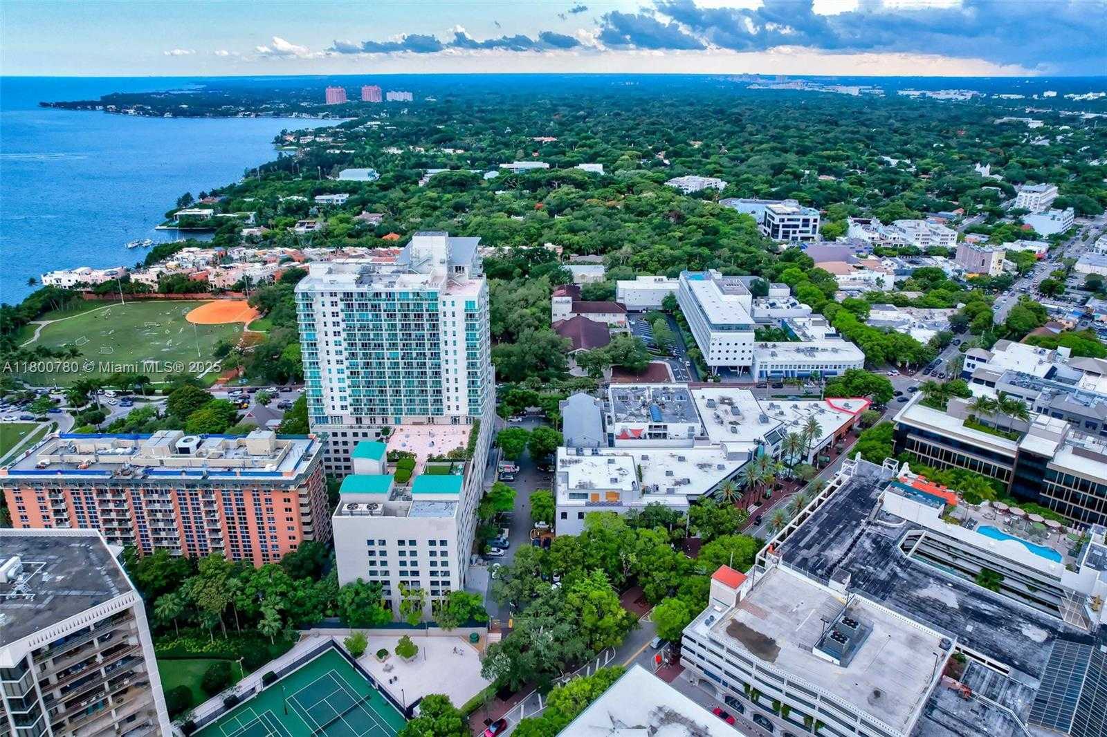 Small Image of 3642 WILLIAM AVE, Coconut Grove Number 57