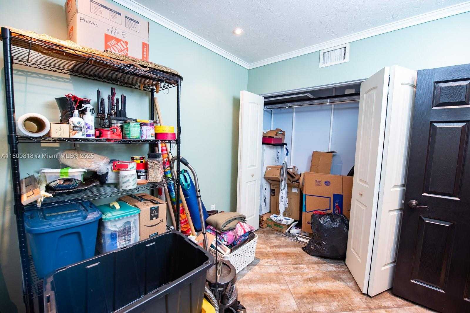 Small Image of 16910 NORTH EAST 8TH CT, North Miami Beach Number 19