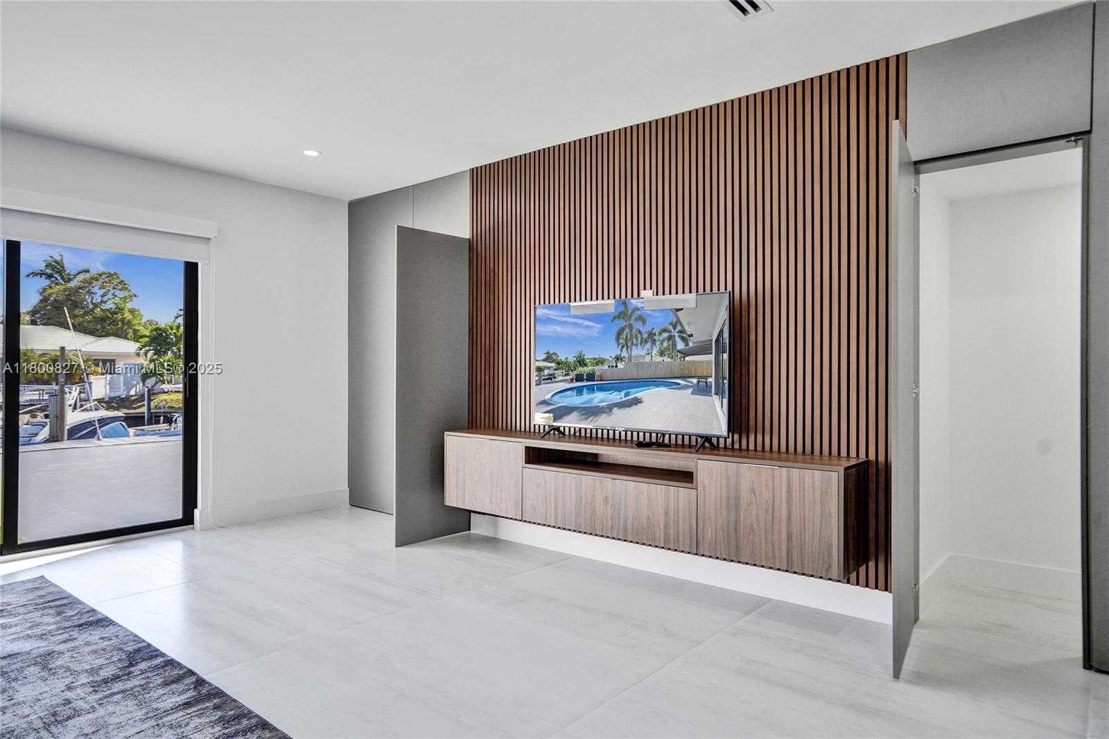 Small Image of 3010 NORTH EAST 46TH ST, Fort Lauderdale Number 22