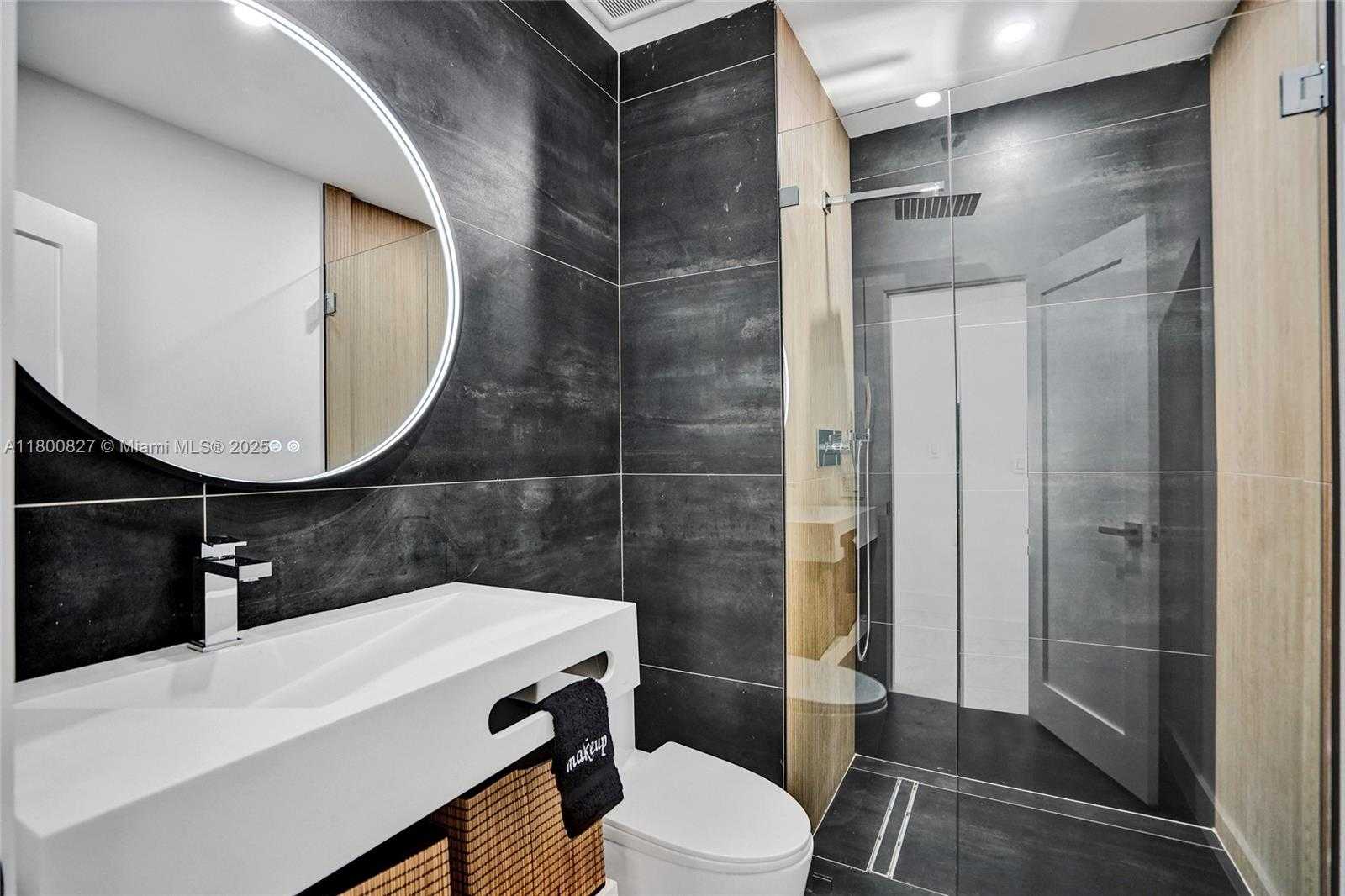 Small Image of 3010 NORTH EAST 46TH ST, Fort Lauderdale Number 29