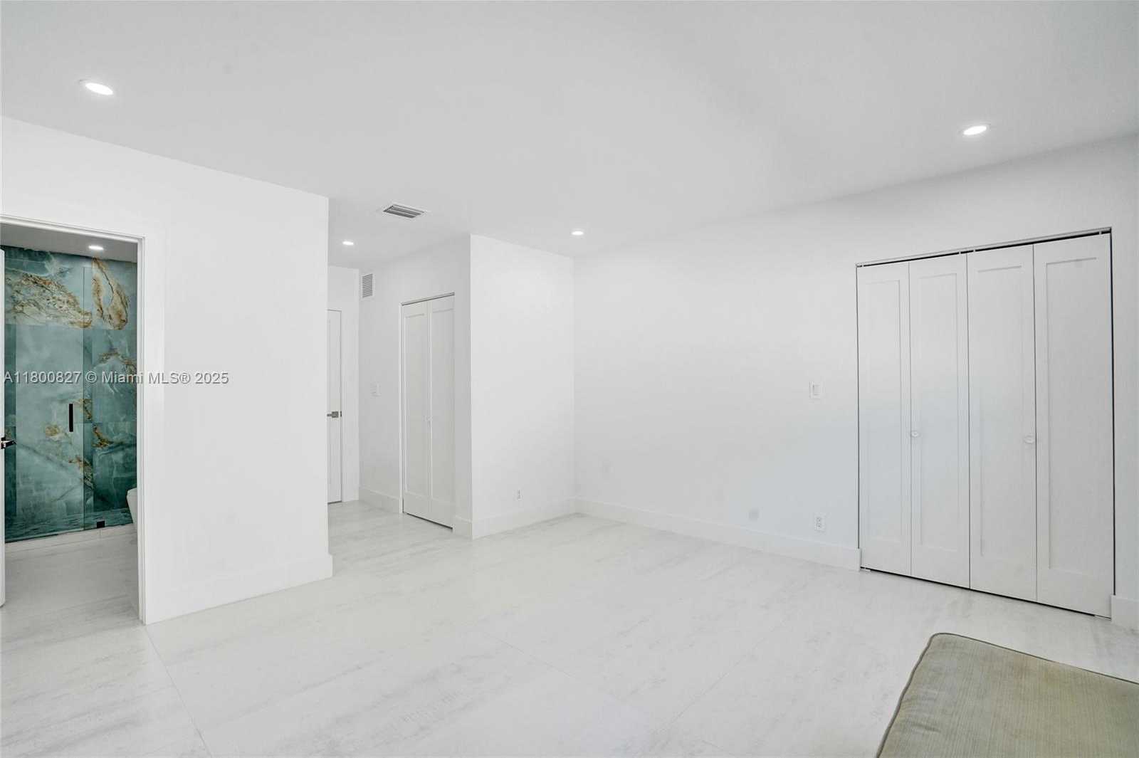 Small Image of 3010 NORTH EAST 46TH ST, Fort Lauderdale Number 33