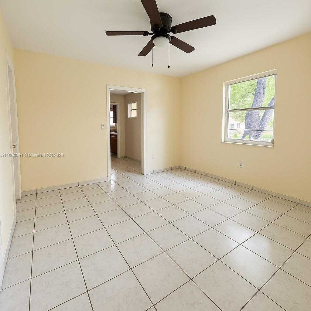 Small Image of 1741 SOUTH WEST 17TH CT, Miami Number 7