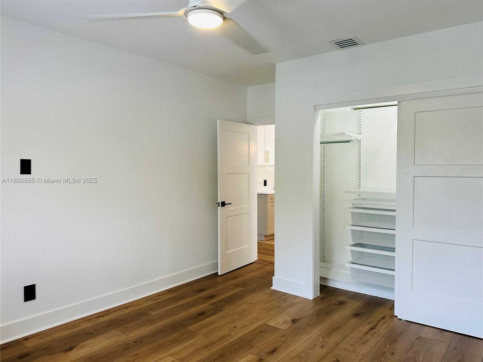 Small Image of 10361 NORTH EAST 4TH AVE, Miami Shores Number 19