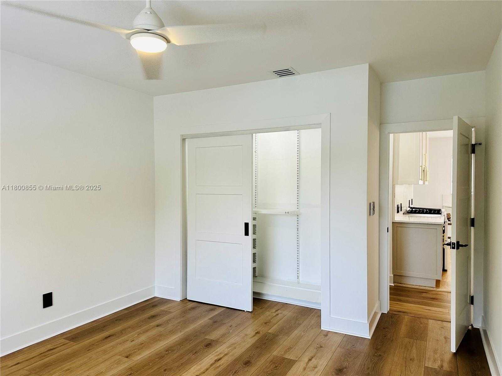 Small Image of 10361 NORTH EAST 4TH AVE, Miami Shores Number 21
