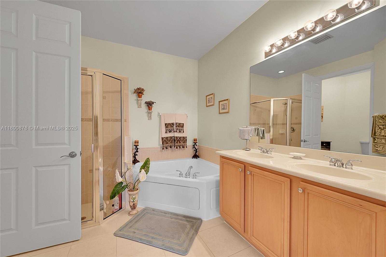 Small Image of 23157 ADDISON LAKES CIR, Boca Raton Number 24