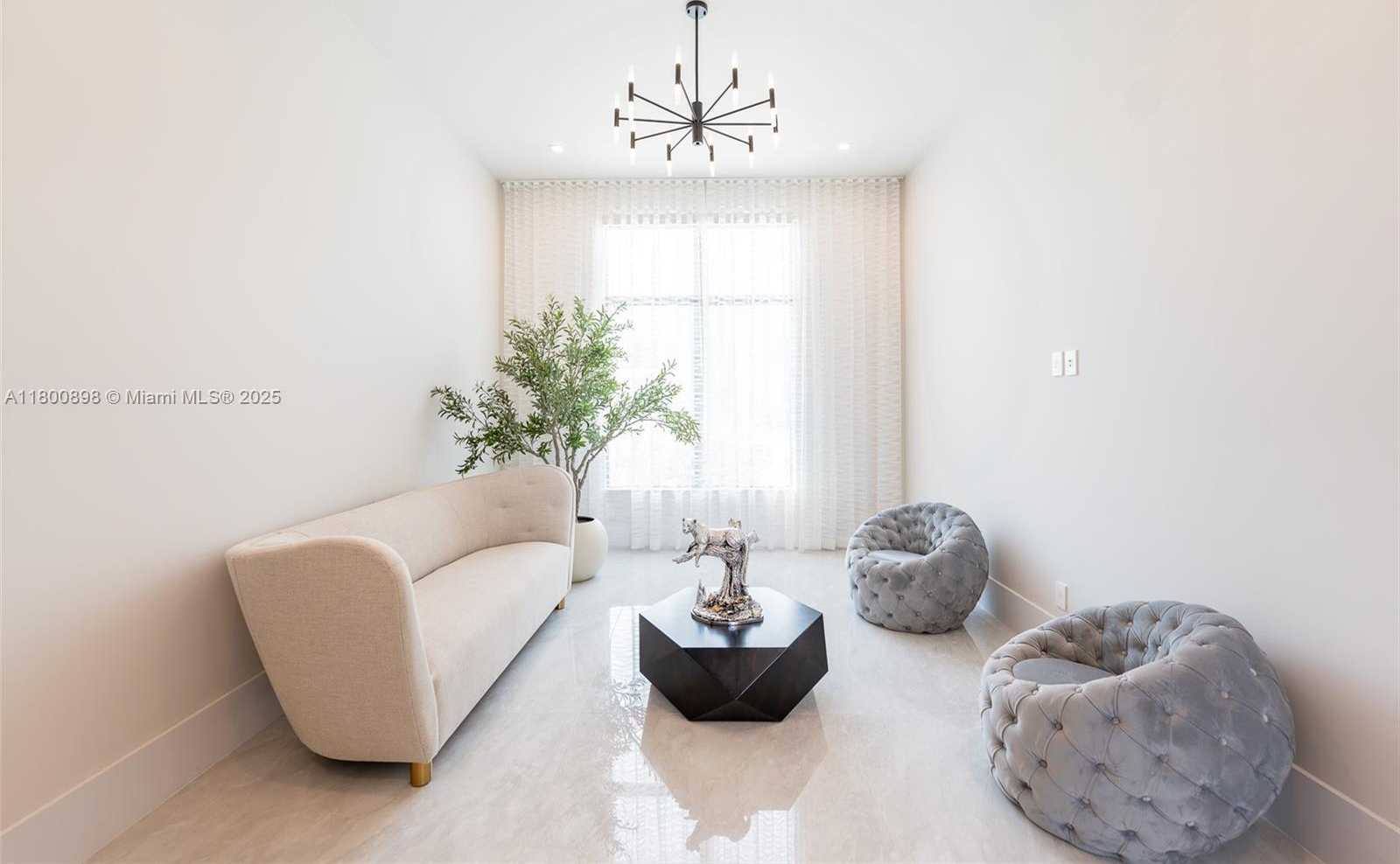 Small Image of 9625 VESCOVATO WAY, Boca Raton Number 29