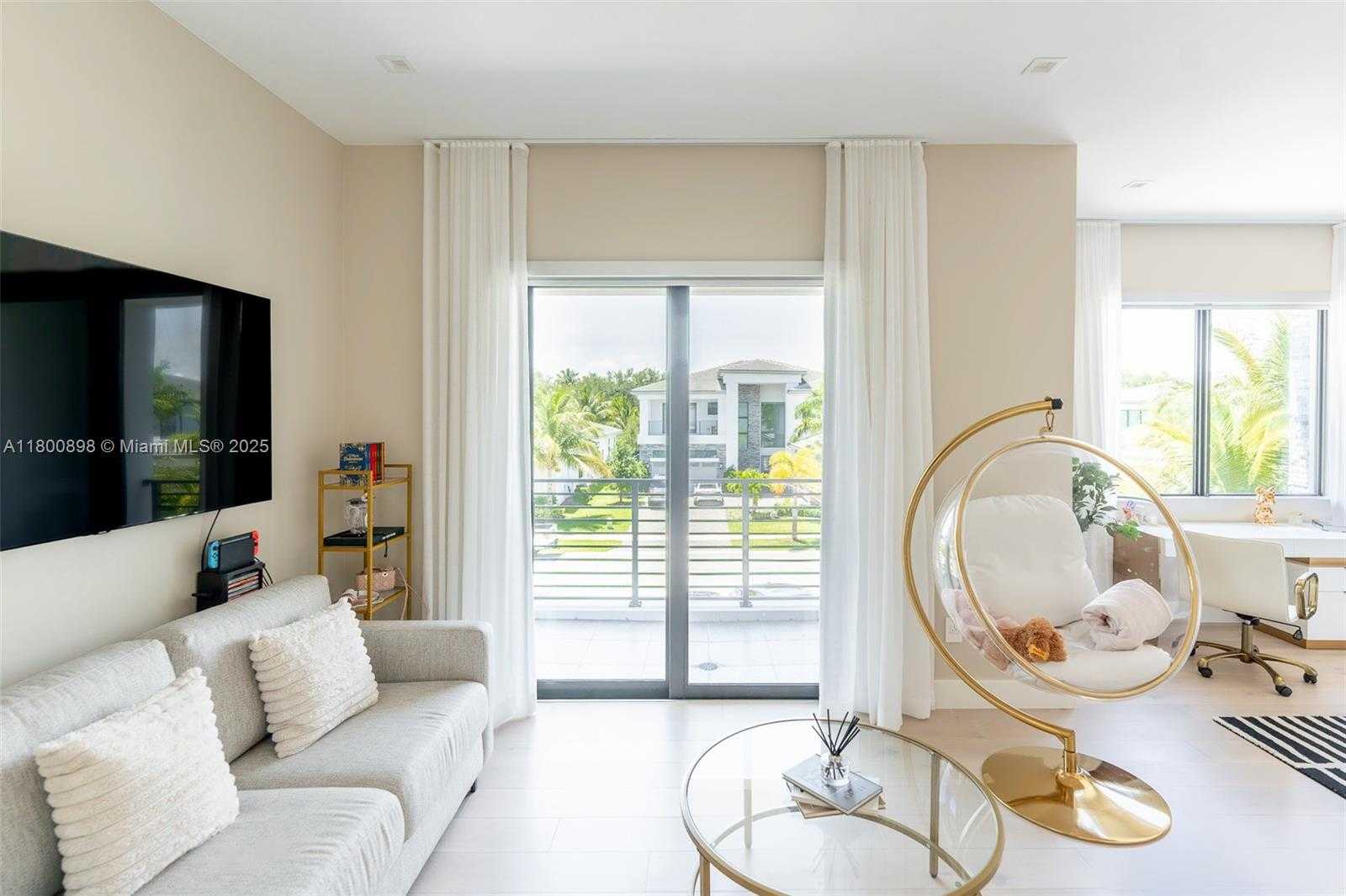 Small Image of 9625 VESCOVATO WAY, Boca Raton Number 34