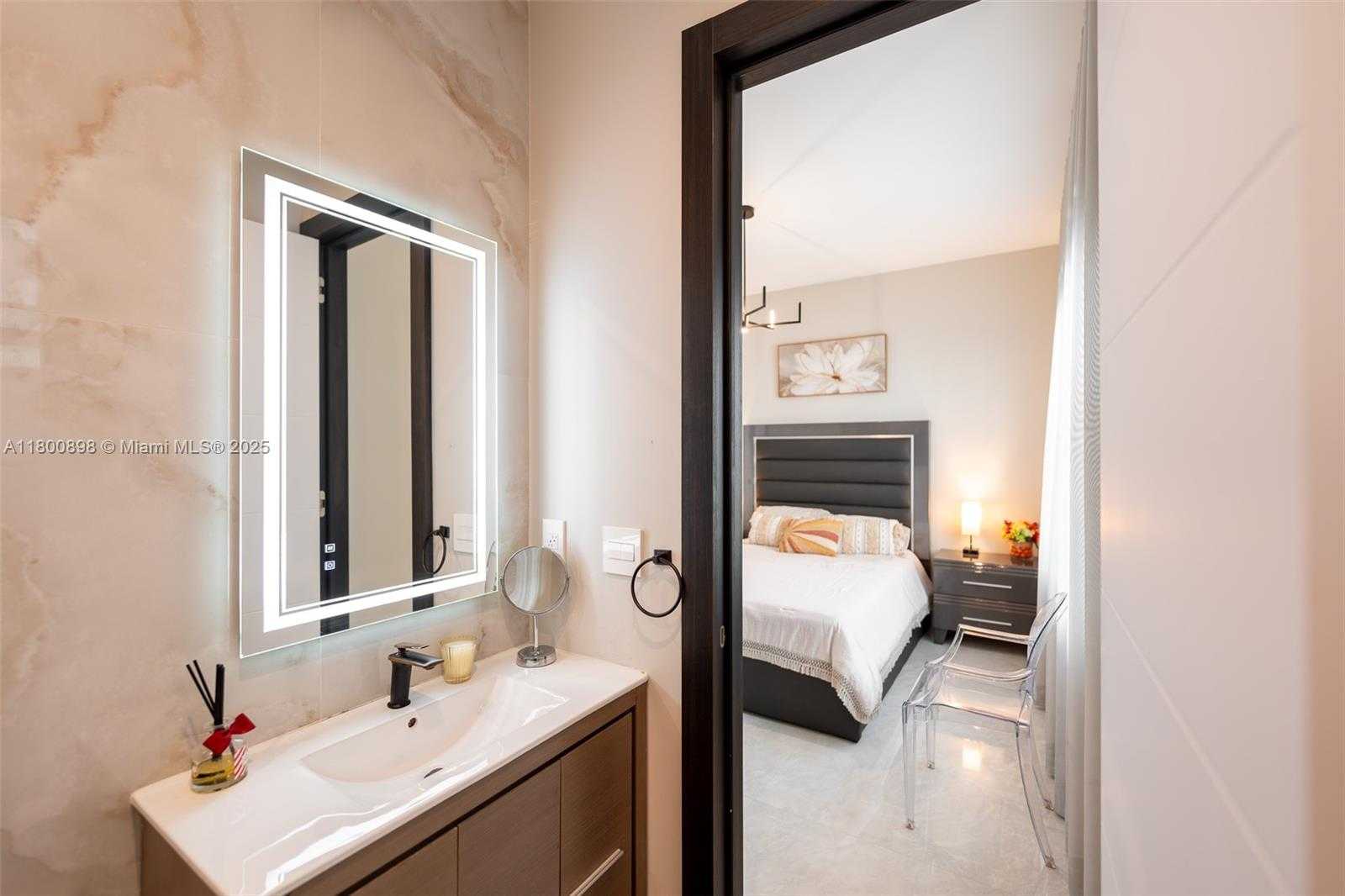 Small Image of 9625 VESCOVATO WAY, Boca Raton Number 6