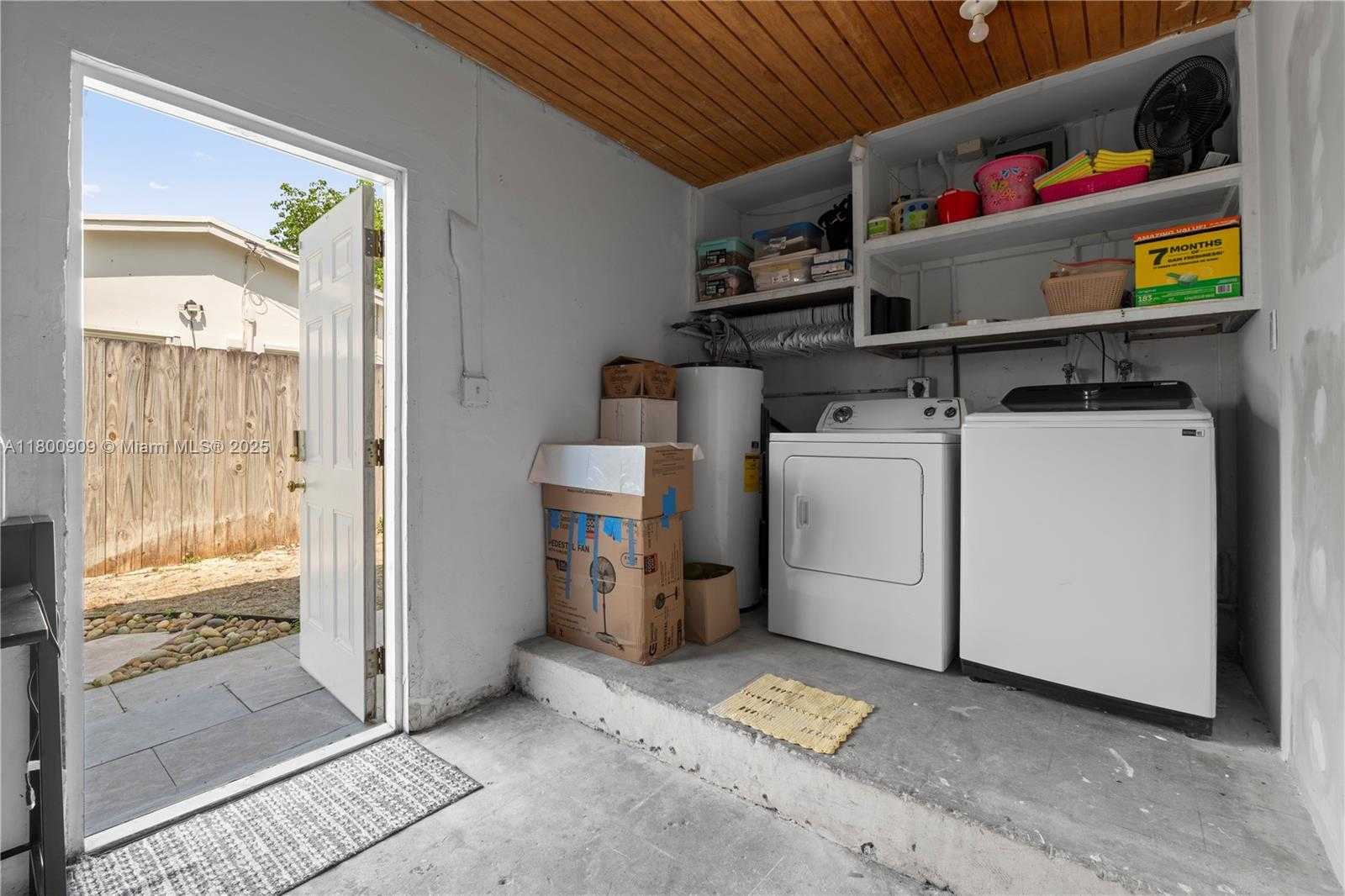 Small Image of 6307 NW 19TH CT, Margate Number 26