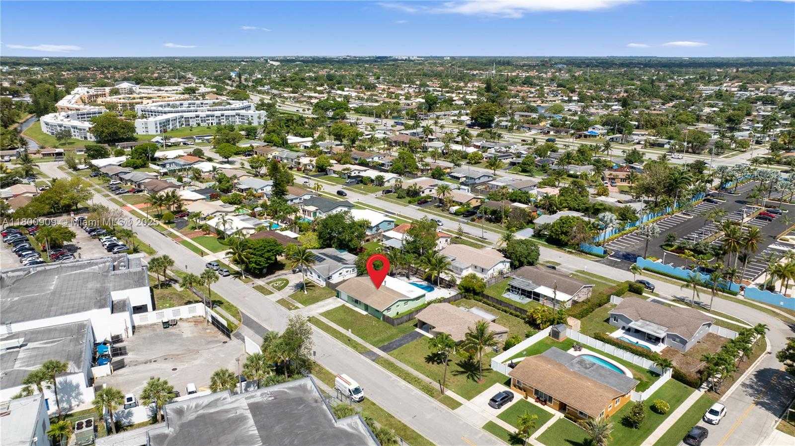 Small Image of 6307 NW 19TH CT, Margate Number 35