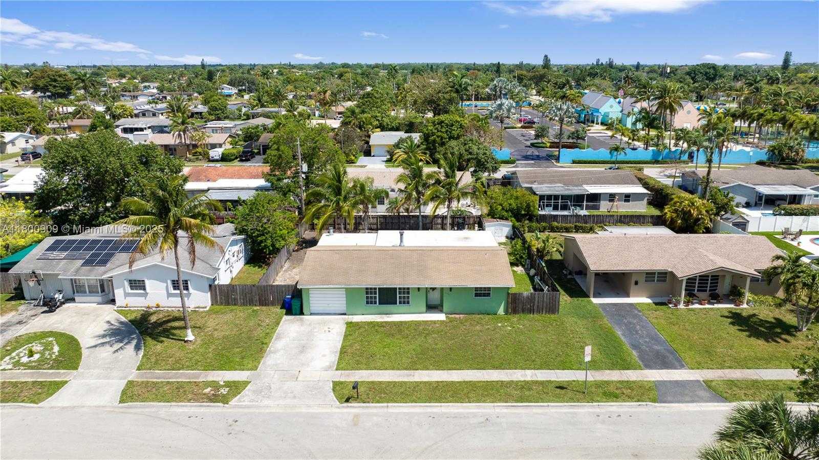 Small Image of 6307 NW 19TH CT, Margate Number 37