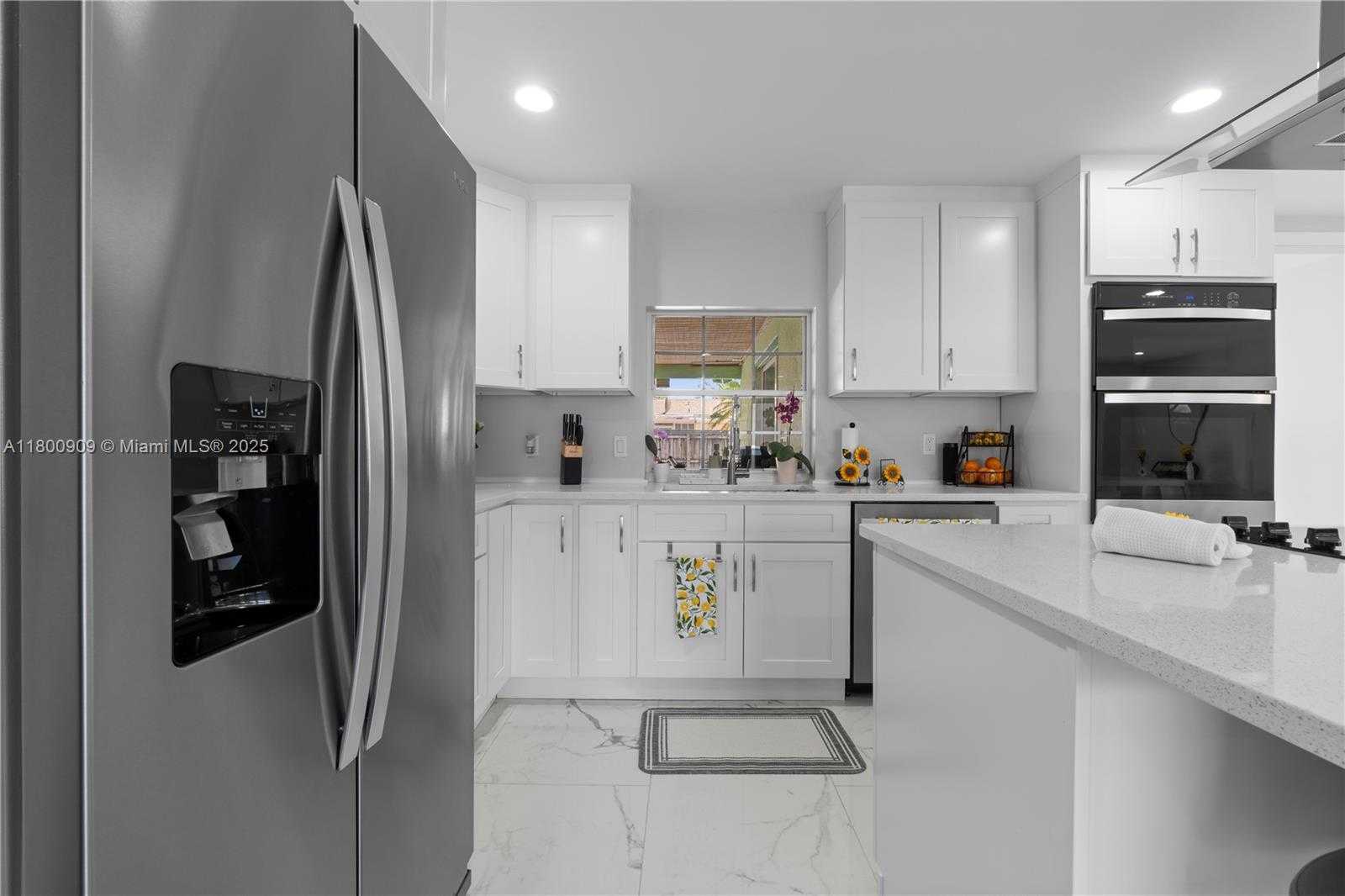 Small Image of 6307 NW 19TH CT, Margate Number 8