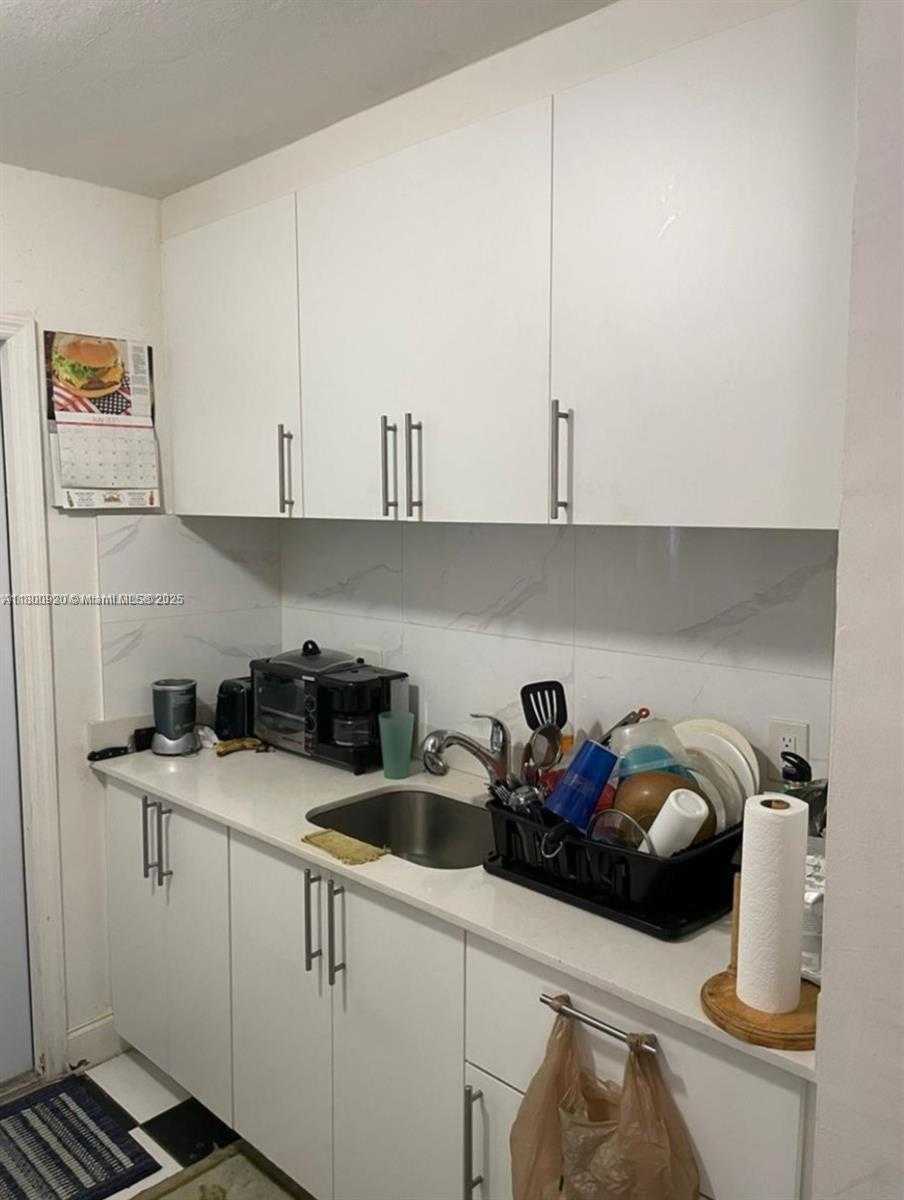 Small Image of 2345 NORTH WEST 14TH CT, Fort Lauderdale Number 2