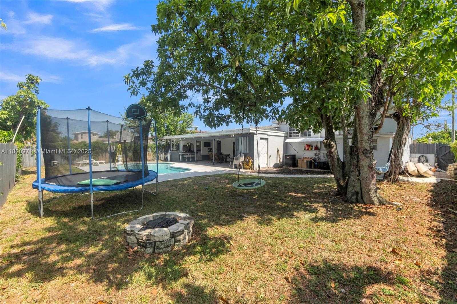 Small Image of 1371 NORTH WEST 198TH ST, Miami Gardens Number 34