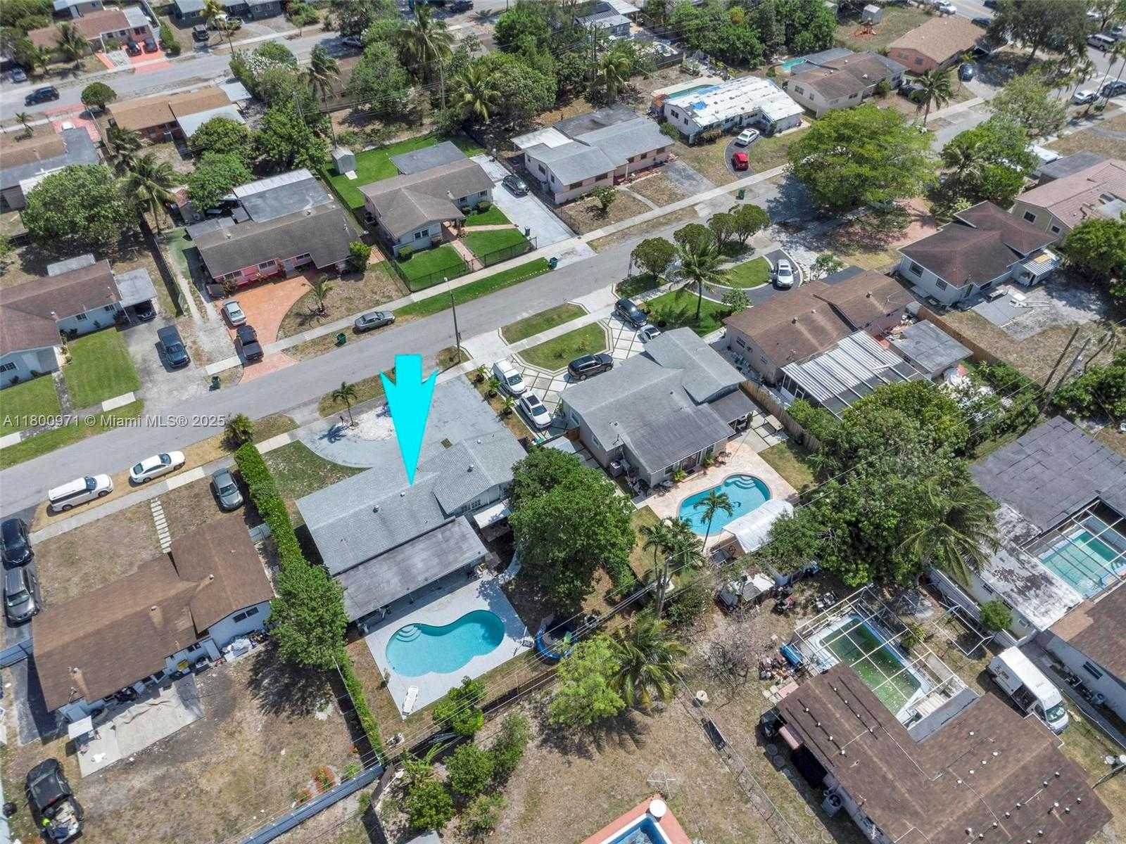Small Image of 1371 NORTH WEST 198TH ST, Miami Gardens Number 37