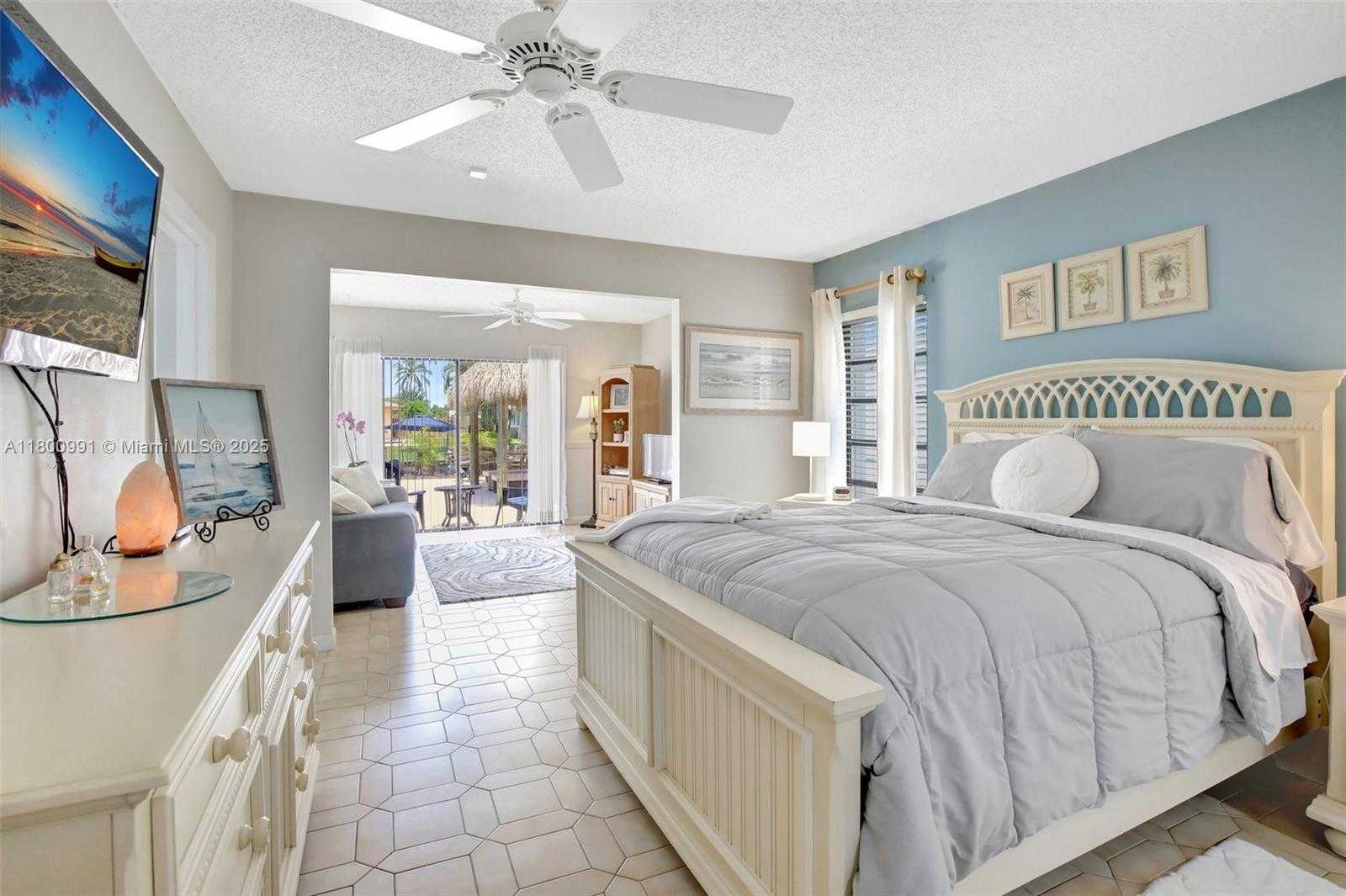 Small Image of 6001 SOUTH WEST 18TH ST, Plantation Number 25