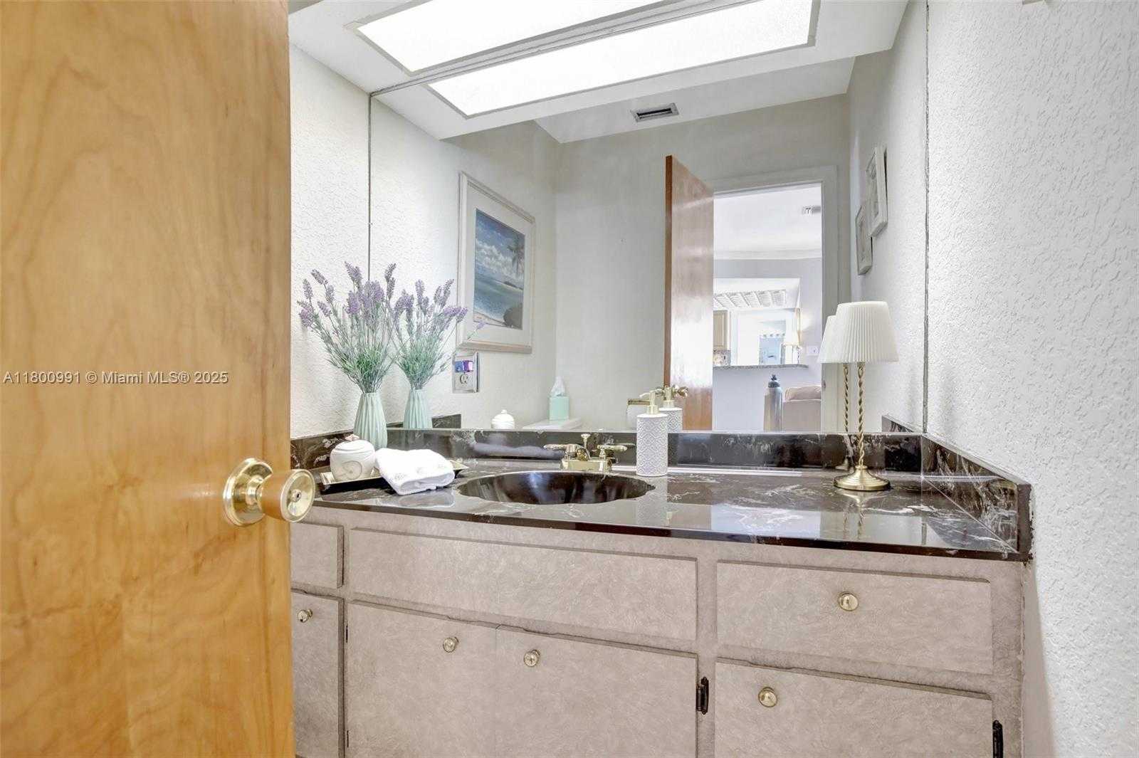 Small Image of 6001 SOUTH WEST 18TH ST, Plantation Number 30