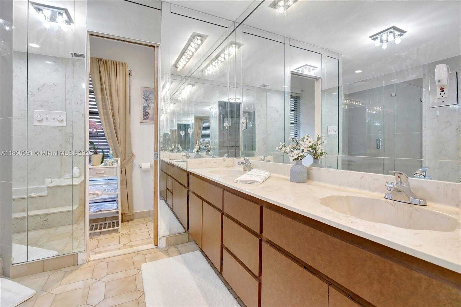 Small Image of 6001 SOUTH WEST 18TH ST, Plantation Number 36