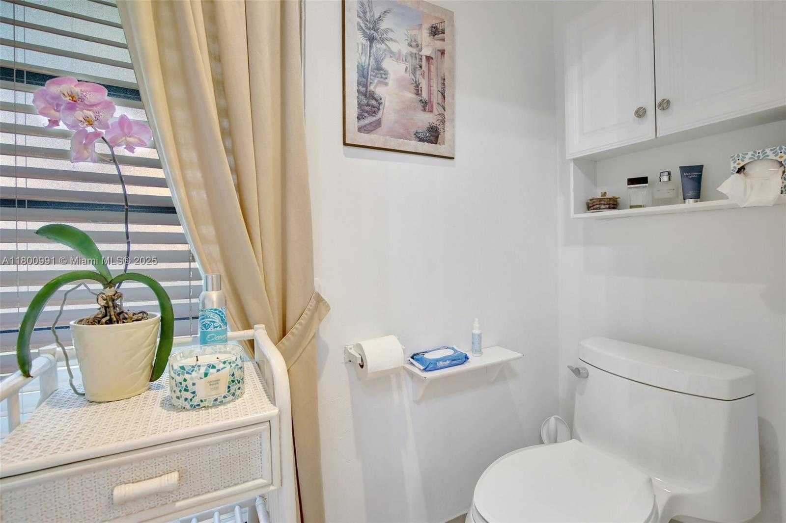 Small Image of 6001 SOUTH WEST 18TH ST, Plantation Number 38