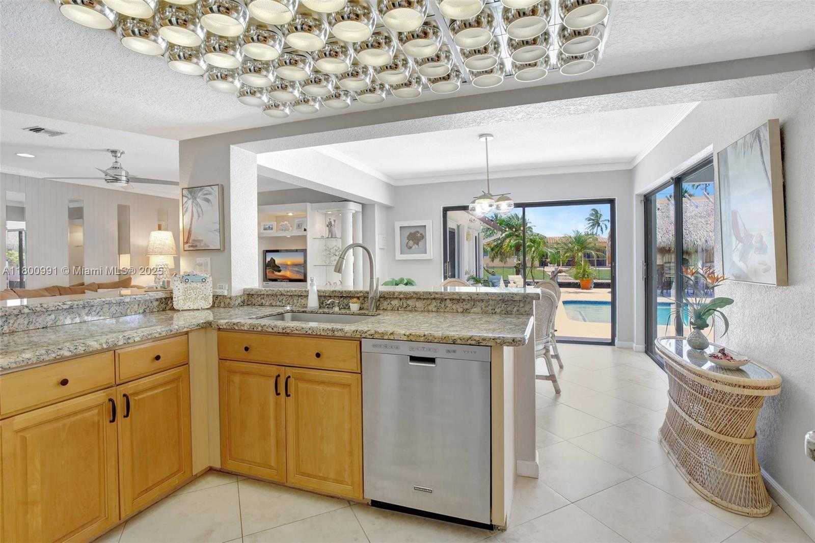 Small Image of 6001 SOUTH WEST 18TH ST, Plantation Number 39