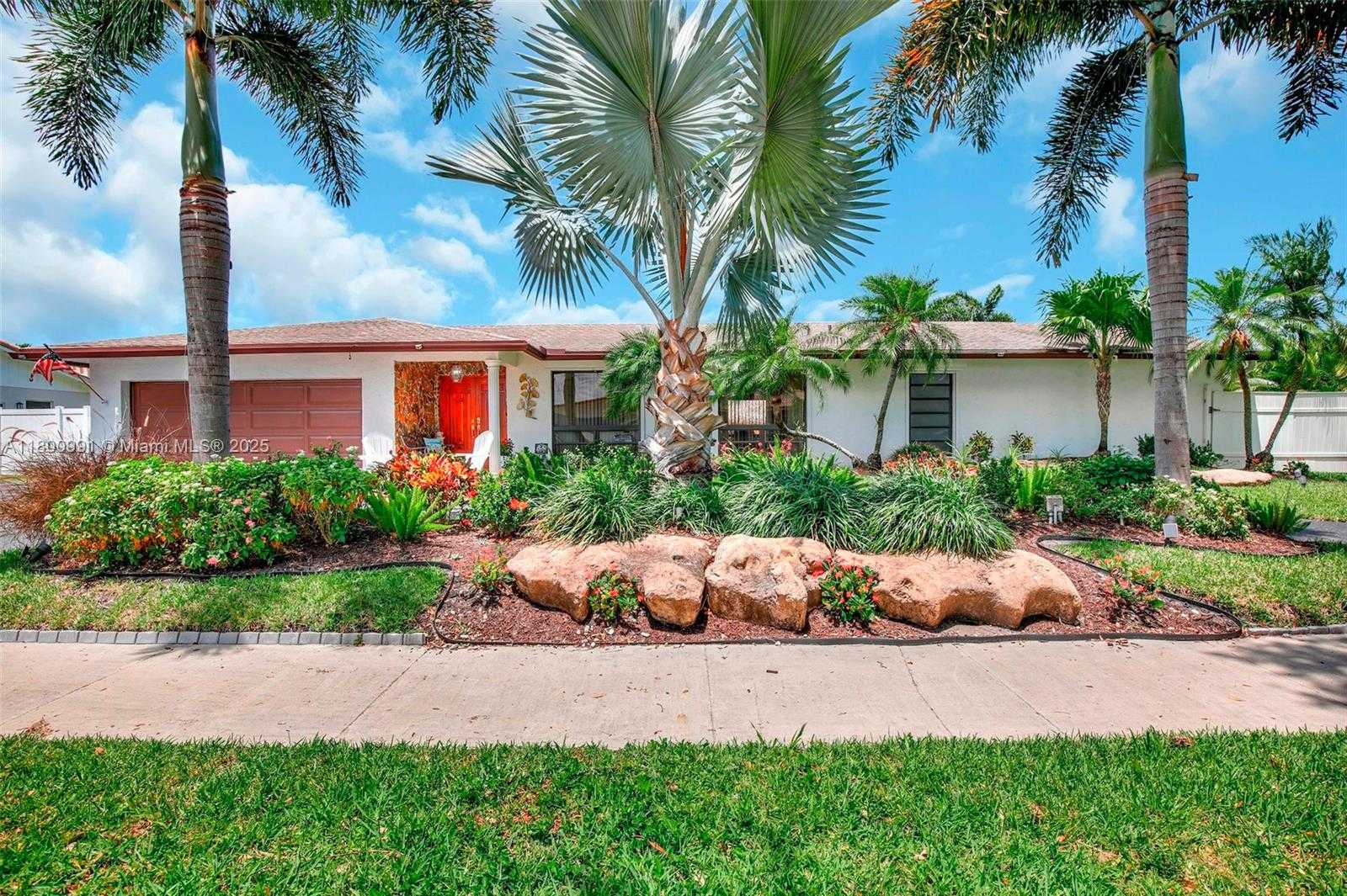 Small Image of 6001 SOUTH WEST 18TH ST, Plantation Number 4