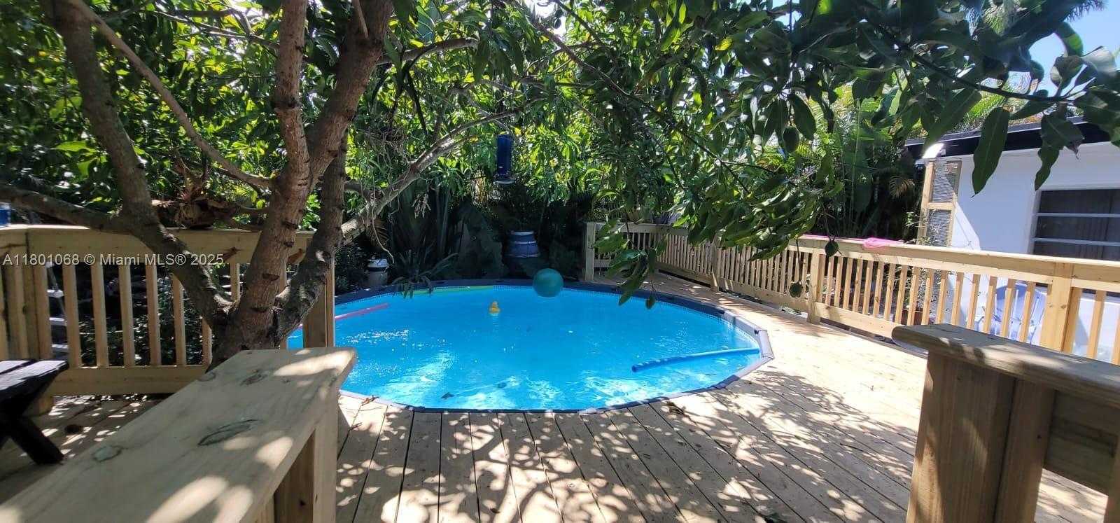 Small Image of 1012 NORTH EAST 8TH ST, Hallandale Beach Number 23