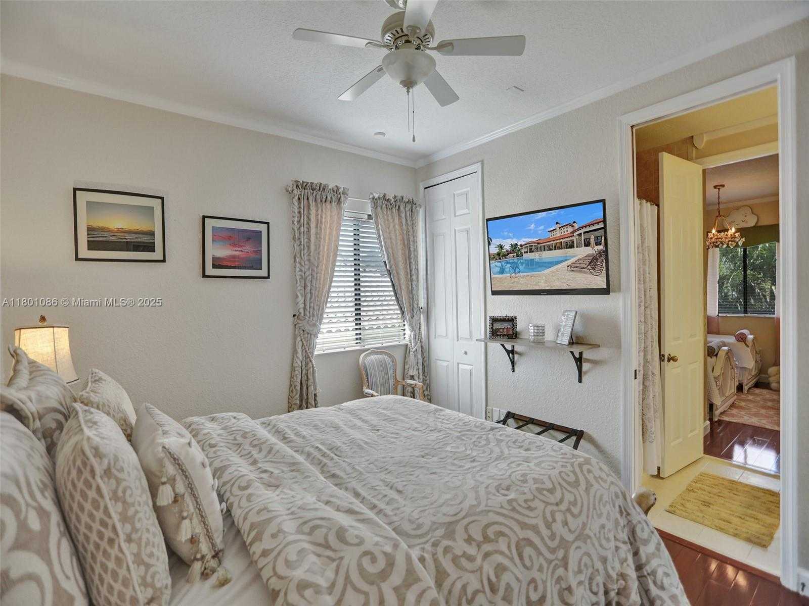 Small Image of 19030 SOUTH WEST 74TH AVE, Cutler Bay Number 18