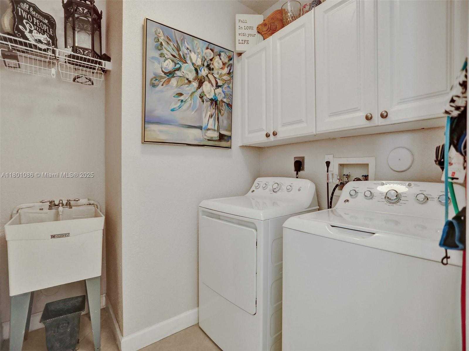 Small Image of 19030 SOUTH WEST 74TH AVE, Cutler Bay Number 6