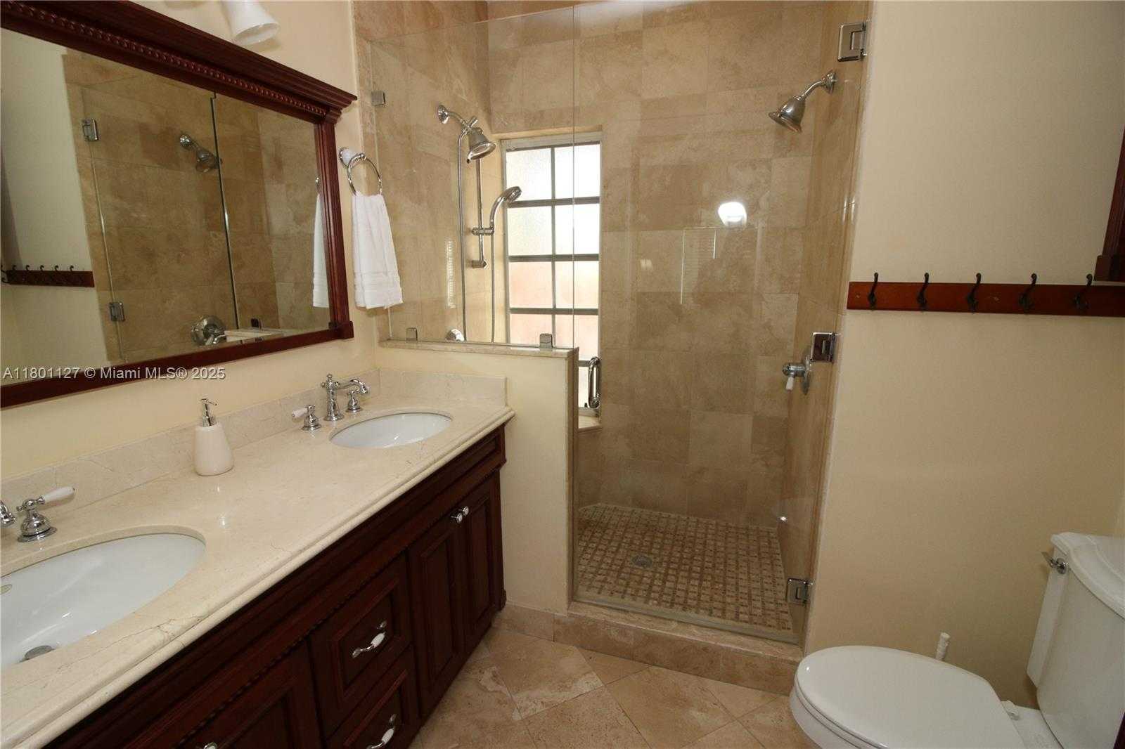 Small Image of 804 SOUTH EAST 10TH ST, Fort Lauderdale Number 14