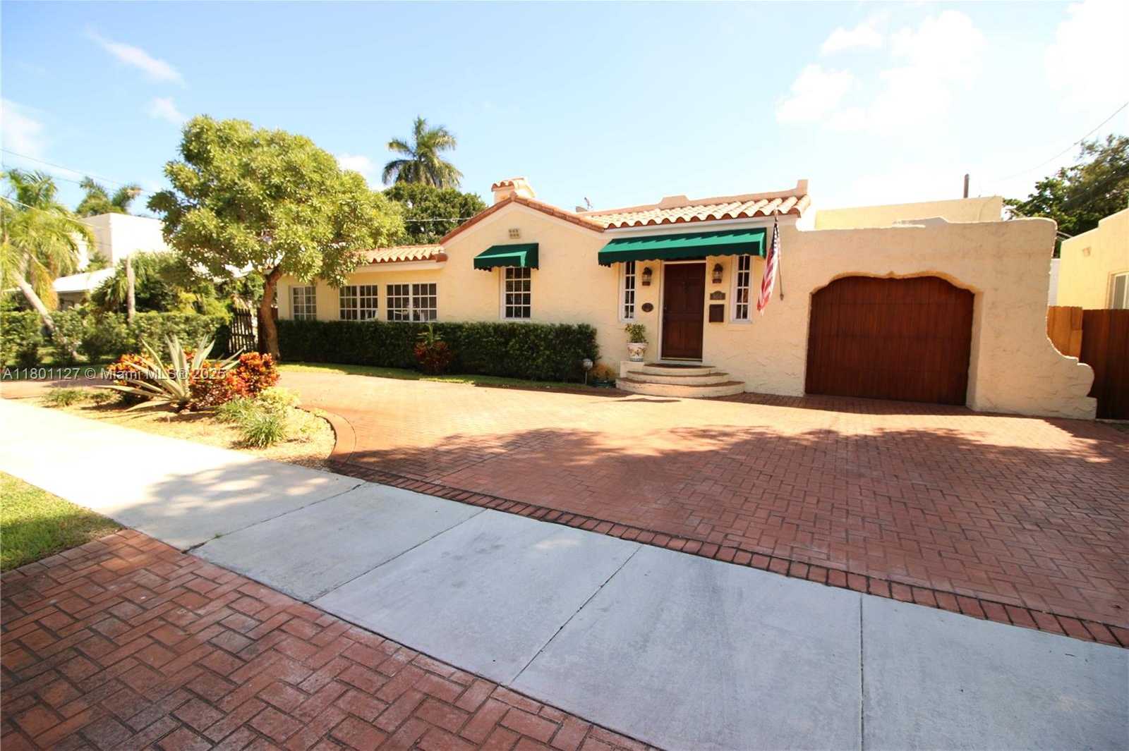 Small Image of 804 SOUTH EAST 10TH ST, Fort Lauderdale Number 3