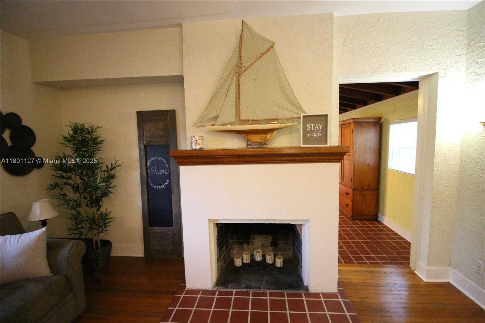 Small Image of 804 SOUTH EAST 10TH ST, Fort Lauderdale Number 6