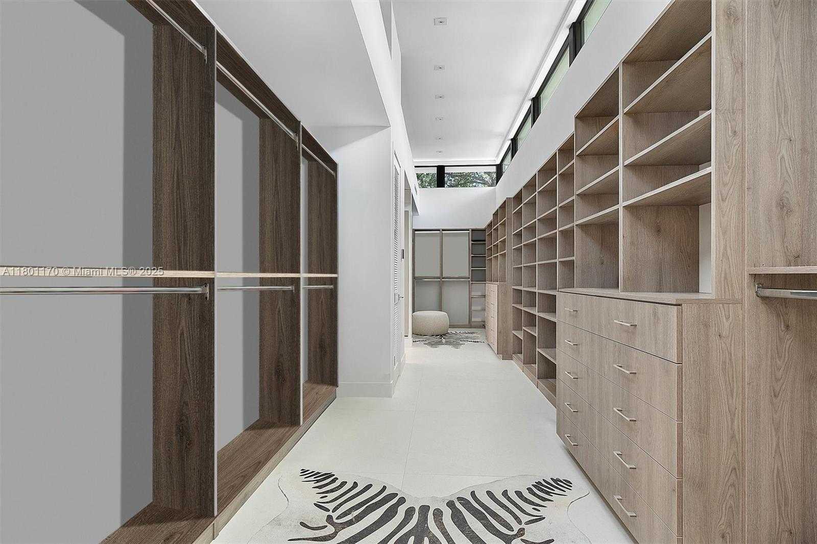 Small Image of 4151 GATE LN, Miami Number 22