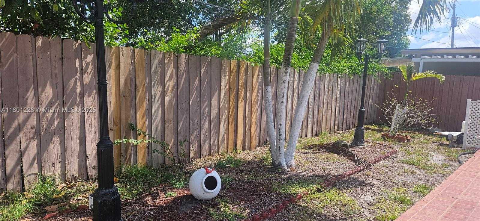 Small Image of 3981 NORTH WEST 173RD TER, Miami Gardens Number 15