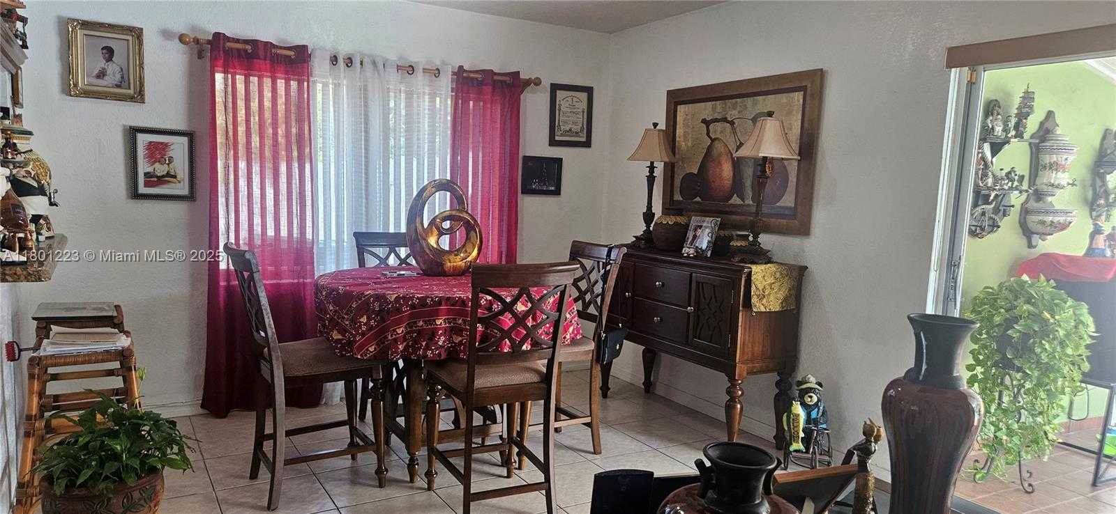 Small Image of 3981 NORTH WEST 173RD TER, Miami Gardens Number 5