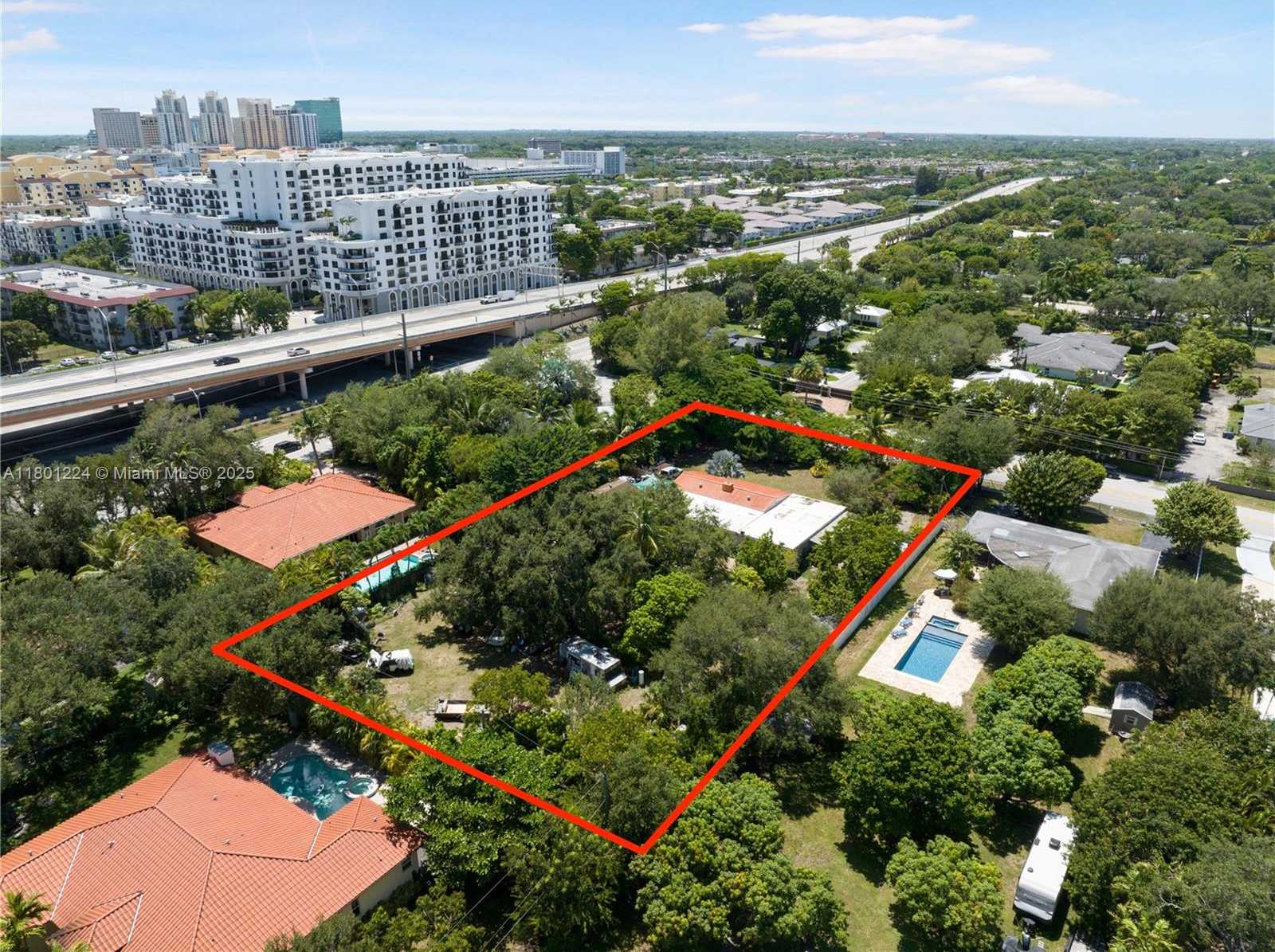 Small Image of 7901 SOUTH WEST 72ND AVE, Miami Number 13