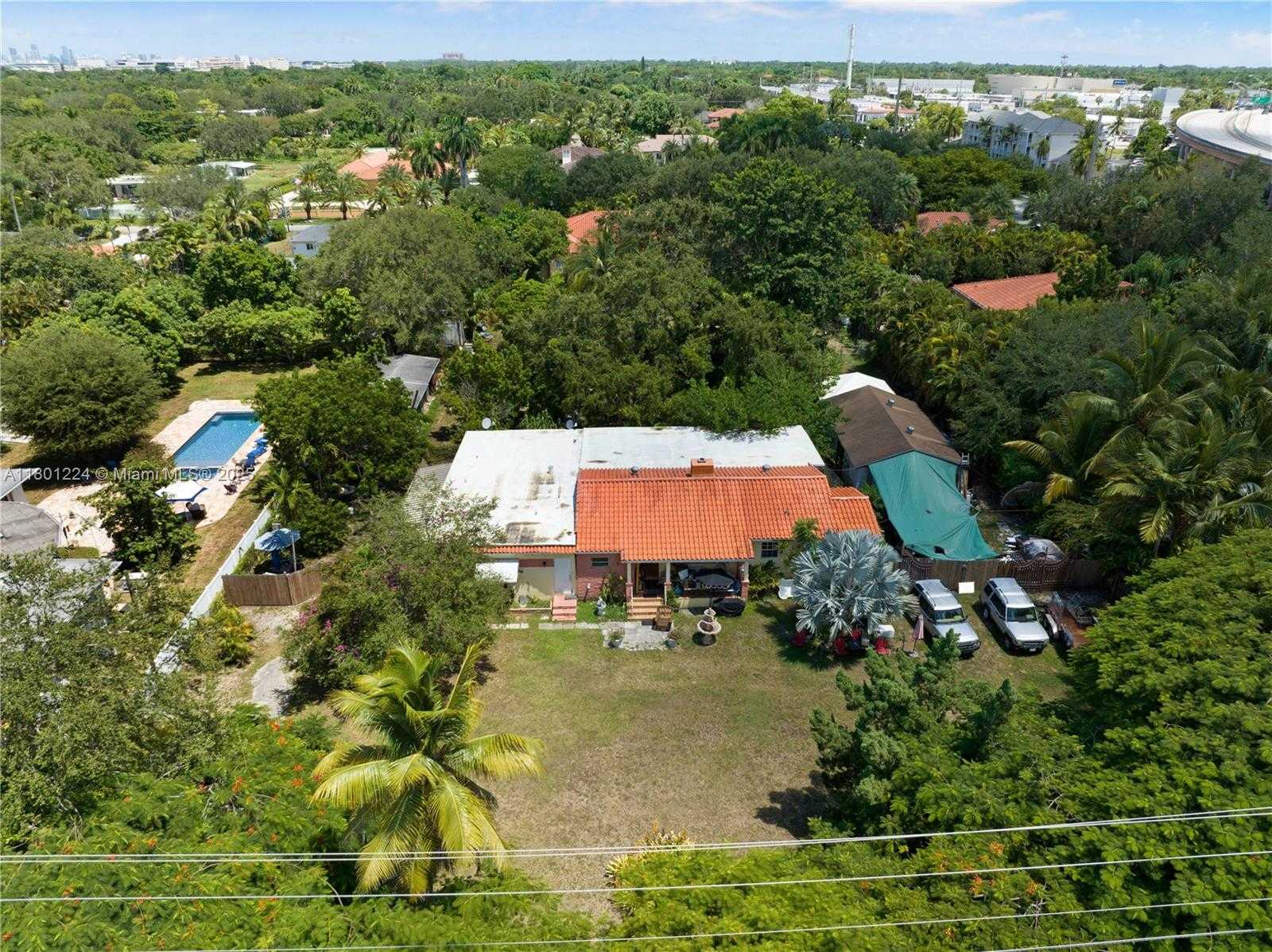 Small Image of 7901 SOUTH WEST 72ND AVE, Miami Number 6