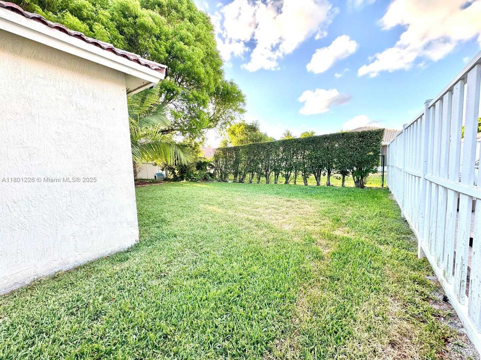 Small Image of 11431 SOUTH WEST 21ST ST, Miramar Number 20