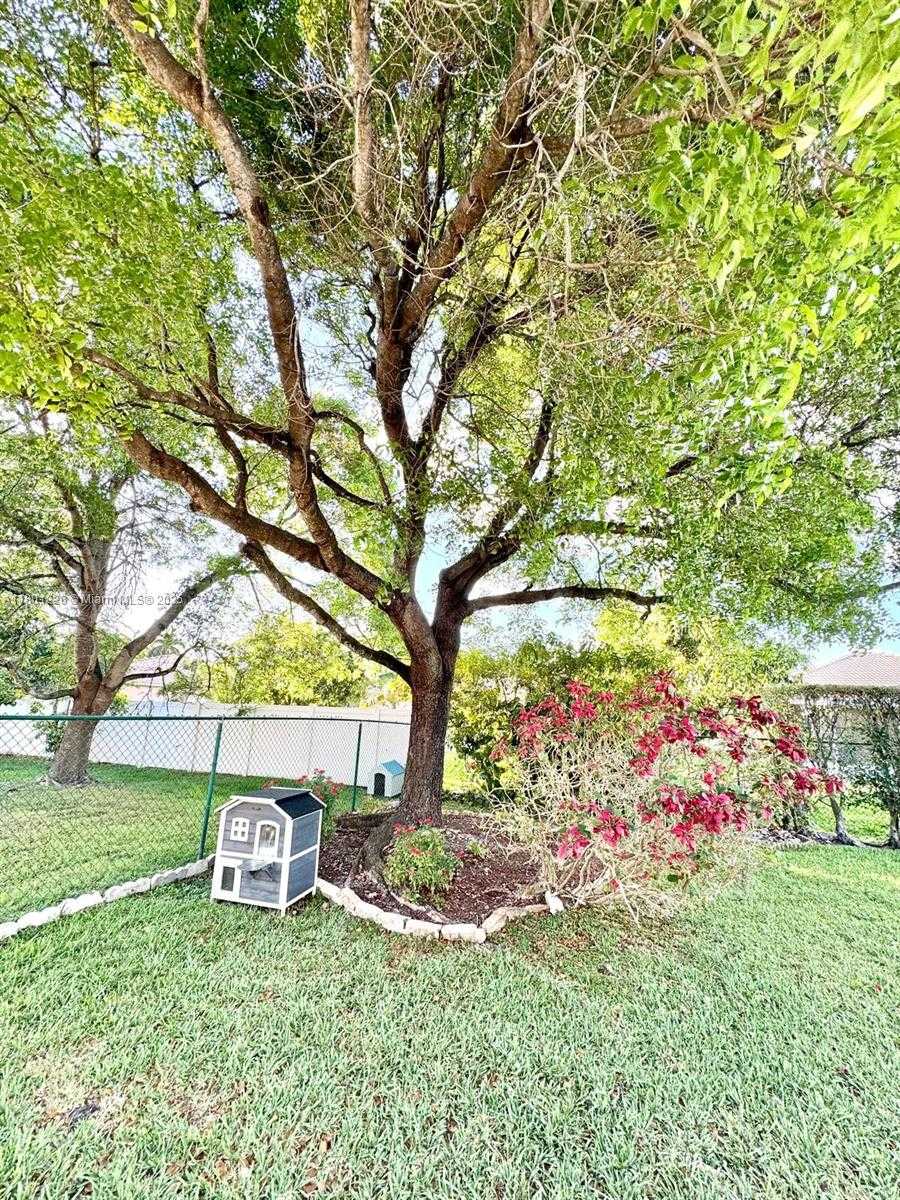 Small Image of 11431 SOUTH WEST 21ST ST, Miramar Number 27