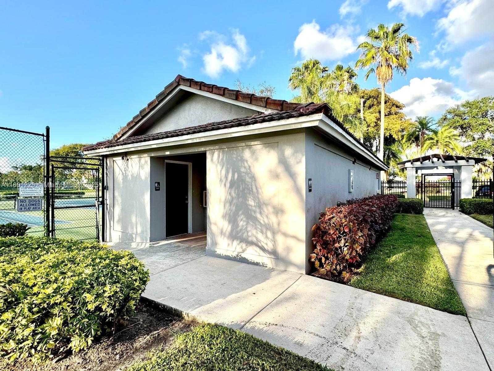 Small Image of 11431 SOUTH WEST 21ST ST, Miramar Number 32