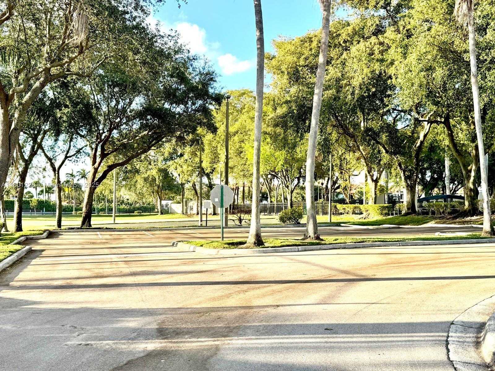 Small Image of 11431 SOUTH WEST 21ST ST, Miramar Number 33