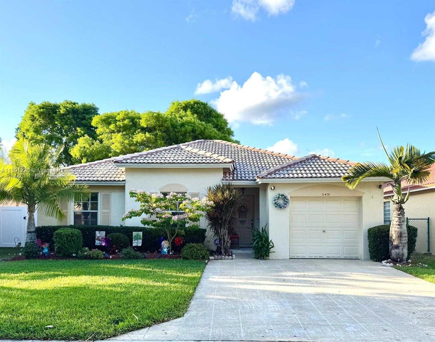 Small Image of 11431 SOUTH WEST 21ST ST, Miramar Number 37