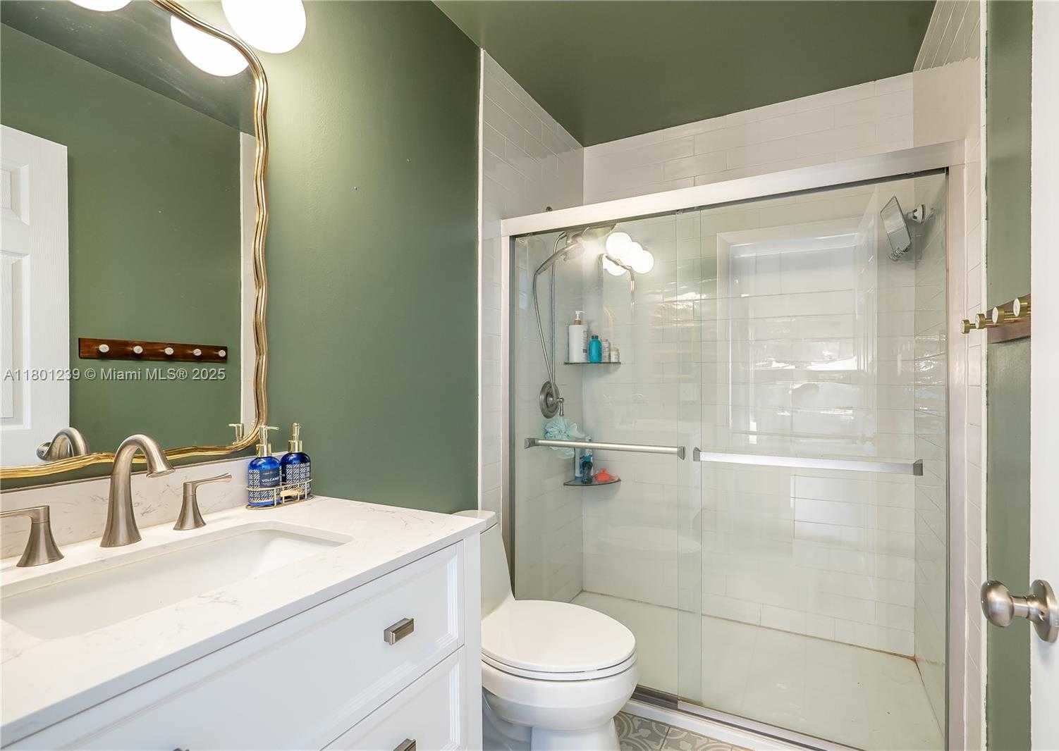 Small Image of 6284 DUVAL DR, Margate Number 16