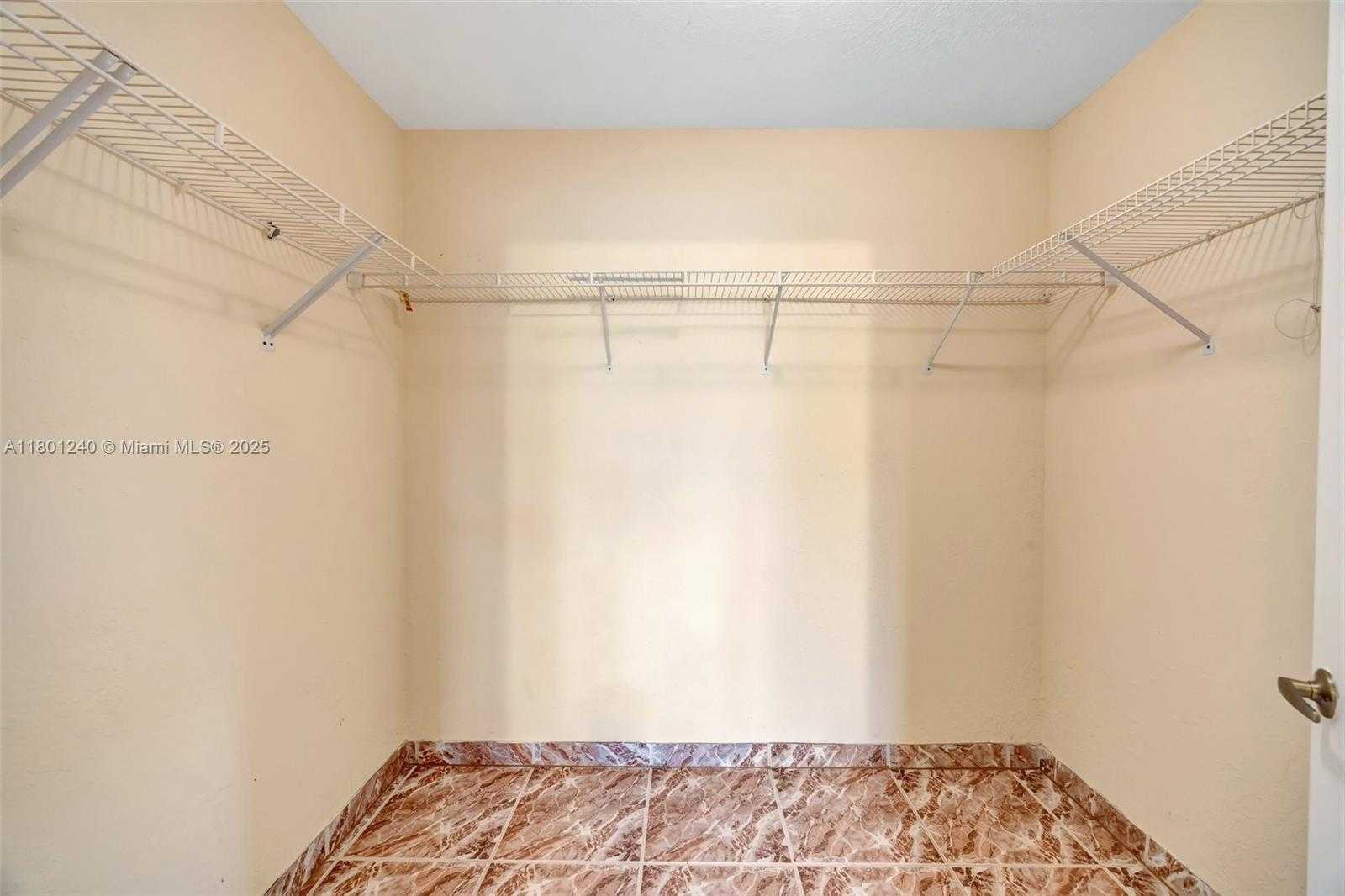 Small Image of 20707 SOUTH WEST 240TH ST, Homestead Number 11