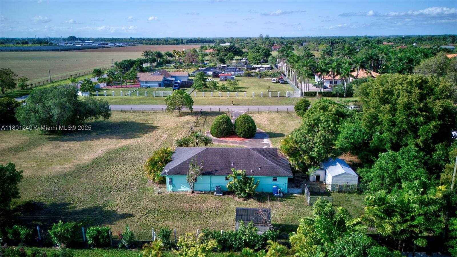 Small Image of 20707 SOUTH WEST 240TH ST, Homestead Number 4